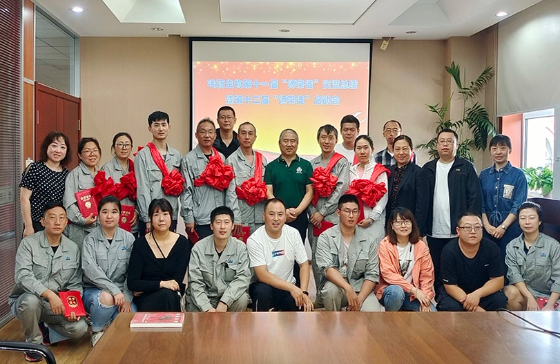 【师带徒活动】&ldquo;师带徒促成长 凝聚企业正能量&rdquo;系列报道之网上澳门皇冠赌场b877生物&ldquo;师带徒&rdquo;活动