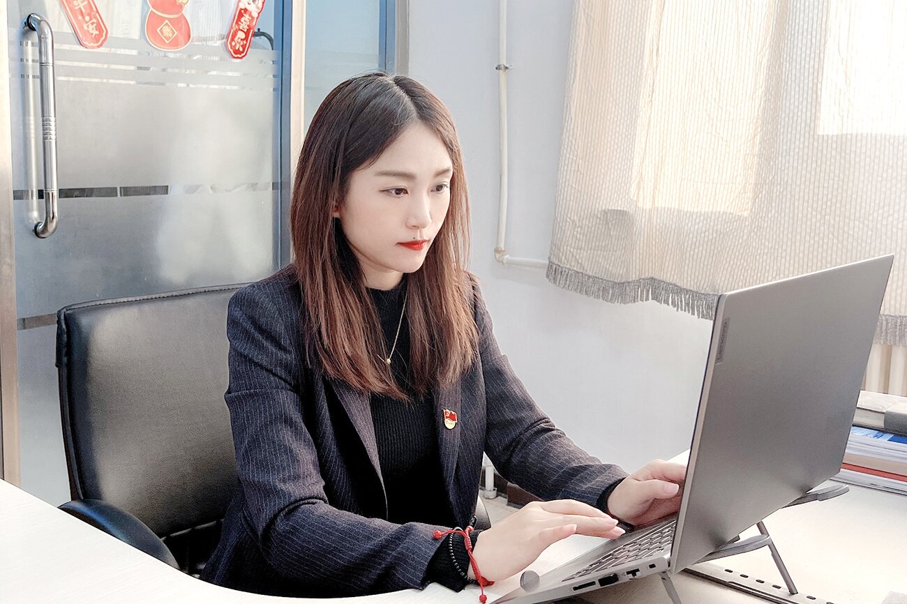 澳门赌场网上娱乐888集团国资战队&ldquo;英雄谱&rdquo;事迹专栏&mdash;&mdash;中药公司医学与市场部医学经理王丽宇